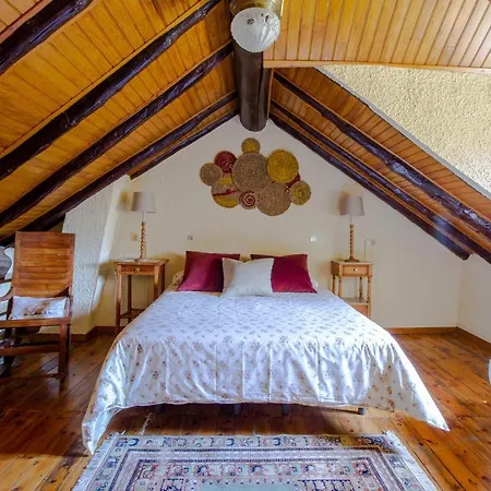 Maison En Cerdagne Avec Belle Vue * Enveitg