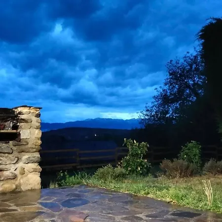 Feriehus Maison En Cerdagne Avec Belle Vue Enveitg