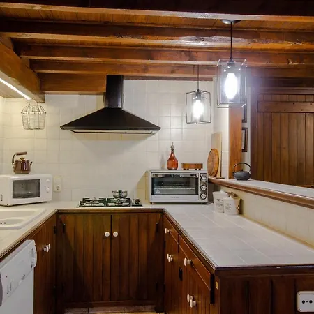Maison En Cerdagne Avec Belle Vue Semesterbostad