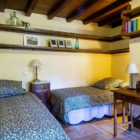 Maison En Cerdagne Avec Belle Vue Semesterbostad Enveitg